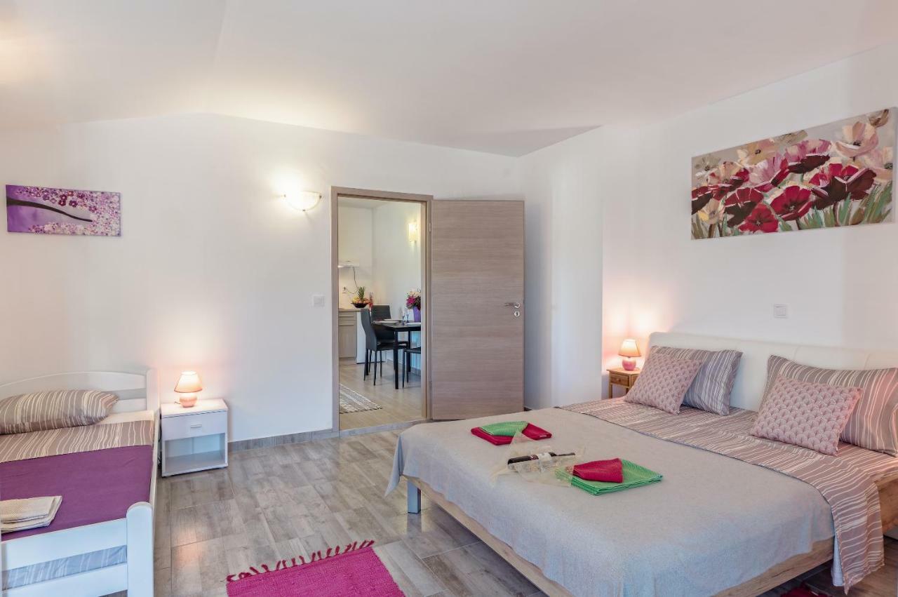 Apartment Lavander 02 Пула Екстер'єр фото