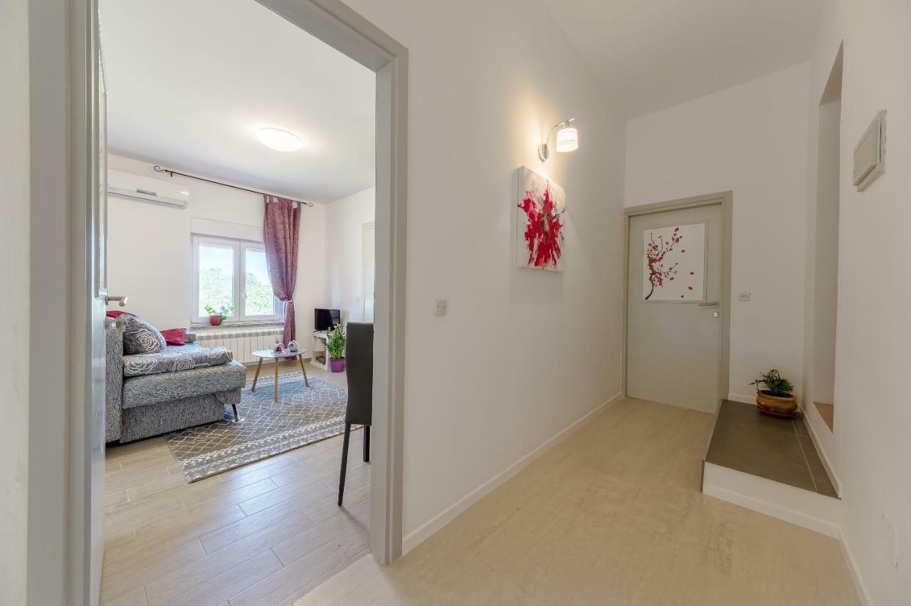 Apartment Lavander 02 Пула Екстер'єр фото